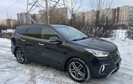 Hyundai Santa Fe III рестайлинг, 2017 год, 2 700 000 рублей, 3 фотография