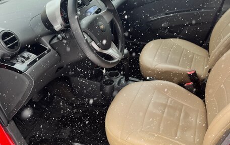 Chevrolet Spark III, 2012 год, 660 000 рублей, 5 фотография