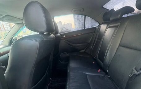 Toyota Avensis III рестайлинг, 2004 год, 615 000 рублей, 9 фотография