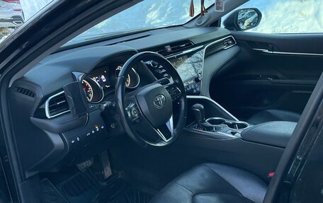 Toyota Camry, 2019 год, 3 050 000 рублей, 8 фотография