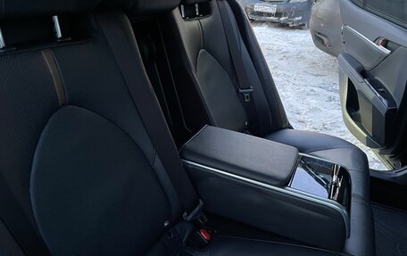 Toyota Camry, 2019 год, 3 050 000 рублей, 10 фотография