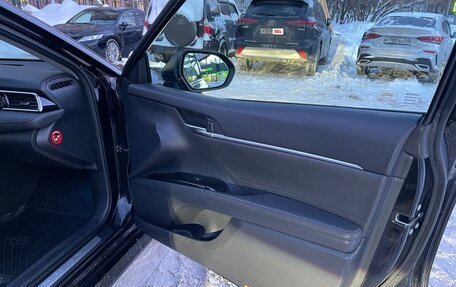 Toyota Camry, 2019 год, 3 050 000 рублей, 14 фотография