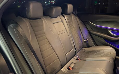 Mercedes-Benz E-Класс, 2021 год, 4 590 000 рублей, 7 фотография