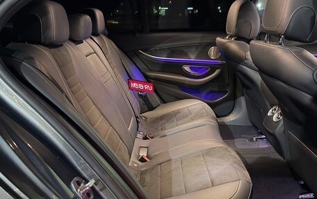 Mercedes-Benz E-Класс, 2021 год, 4 590 000 рублей, 6 фотография