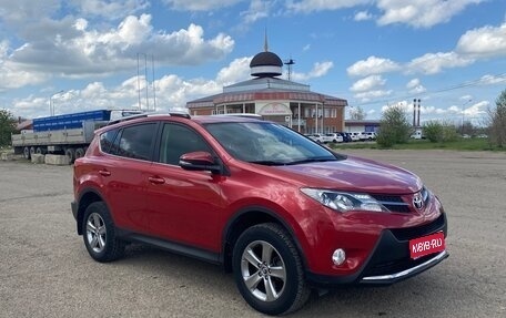 Toyota RAV4, 2015 год, 1 860 000 рублей, 1 фотография