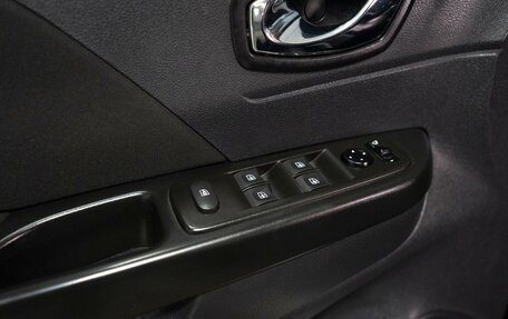 Renault Kaptur I рестайлинг, 2019 год, 1 369 000 рублей, 8 фотография