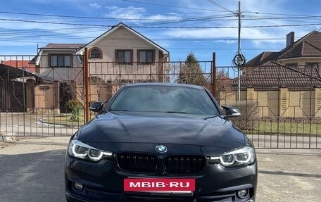 BMW 3 серия, 2018 год, 2 630 000 рублей, 7 фотография