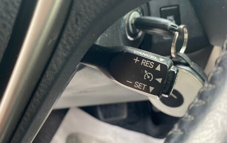 Toyota RAV4, 2015 год, 1 860 000 рублей, 16 фотография