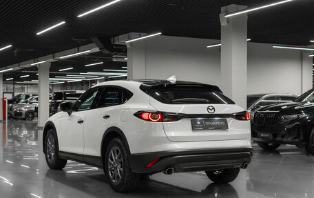 Mazda CX-4, 2022 год, 2 820 000 рублей, 4 фотография