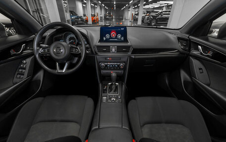 Mazda CX-4, 2022 год, 2 820 000 рублей, 8 фотография