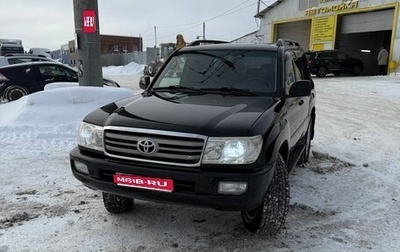 Toyota Land Cruiser 100 рестайлинг 2, 2004 год, 2 600 000 рублей, 1 фотография