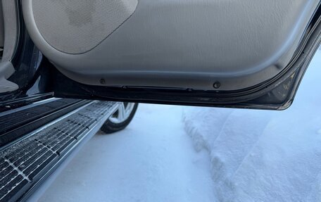 Toyota Land Cruiser 100 рестайлинг 2, 2004 год, 2 600 000 рублей, 11 фотография