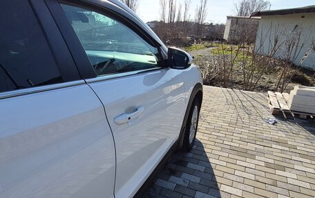 Hyundai Tucson III, 2018 год, 2 150 000 рублей, 10 фотография