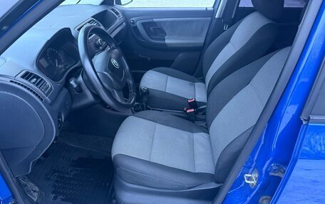 Skoda Fabia II, 2009 год, 365 000 рублей, 10 фотография