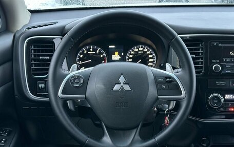 Mitsubishi Outlander III рестайлинг 3, 2012 год, 1 629 000 рублей, 17 фотография