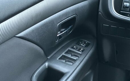 Mitsubishi Outlander III рестайлинг 3, 2012 год, 1 629 000 рублей, 26 фотография