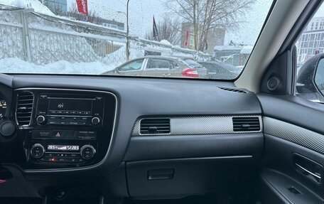 Mitsubishi Outlander III рестайлинг 3, 2012 год, 1 629 000 рублей, 29 фотография