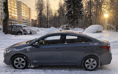 Hyundai Solaris II рестайлинг, 2017 год, 890 000 рублей, 8 фотография