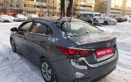 Hyundai Solaris II рестайлинг, 2017 год, 890 000 рублей, 7 фотография