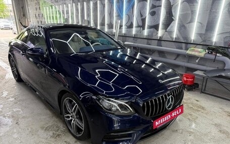 Mercedes-Benz E-Класс, 2019 год, 4 500 000 рублей, 2 фотография