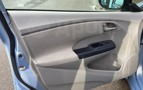 Honda Insight II рестайлинг, 2009 год, 920 000 рублей, 20 фотография