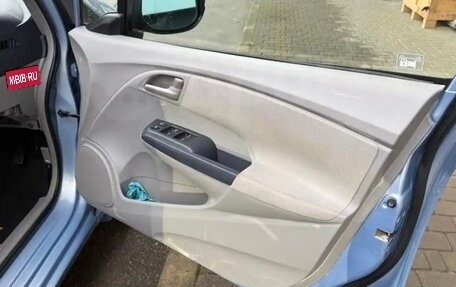 Honda Insight II рестайлинг, 2009 год, 920 000 рублей, 14 фотография