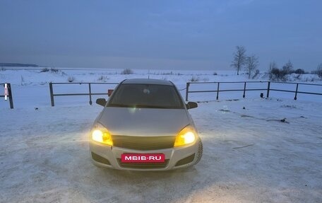 Opel Astra H, 2007 год, 400 000 рублей, 1 фотография