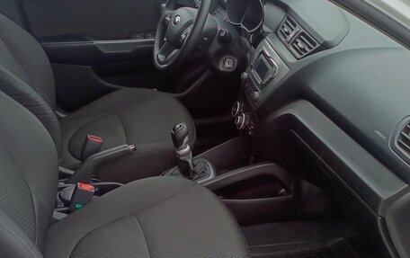 KIA Rio III рестайлинг, 2015 год, 1 110 000 рублей, 13 фотография