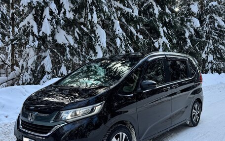 Honda Freed II, 2019 год, 1 770 000 рублей, 2 фотография