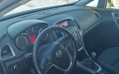 Opel Astra J, 2014 год, 750 000 рублей, 6 фотография