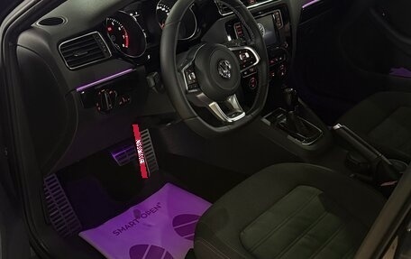 Volkswagen Jetta VI, 2018 год, 2 300 000 рублей, 19 фотография