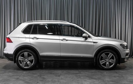 Volkswagen Tiguan II, 2017 год, 2 990 000 рублей, 5 фотография