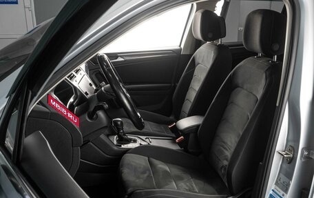 Volkswagen Tiguan II, 2017 год, 2 990 000 рублей, 10 фотография