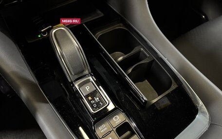 Toyota Alphard, 2024 год, 10 471 027 рублей, 10 фотография