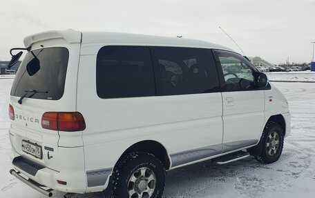 Mitsubishi Delica IV, 2002 год, 1 137 000 рублей, 3 фотография