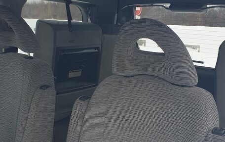 Mitsubishi Delica IV, 2002 год, 1 137 000 рублей, 17 фотография