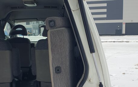 Mitsubishi Delica IV, 2002 год, 1 137 000 рублей, 22 фотография