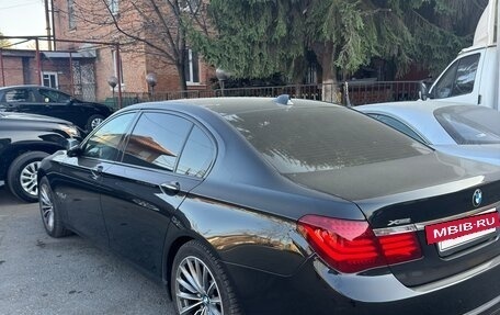 BMW 7 серия, 2013 год, 2 300 000 рублей, 2 фотография