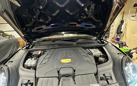 Porsche Cayenne III, 2021 год, 15 000 000 рублей, 17 фотография