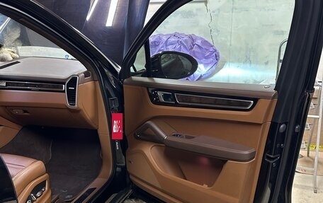 Porsche Cayenne III, 2021 год, 15 000 000 рублей, 24 фотография