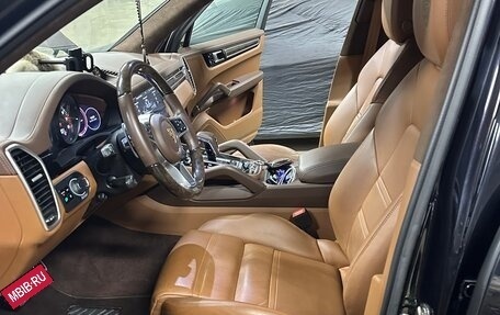 Porsche Cayenne III, 2021 год, 15 000 000 рублей, 27 фотография