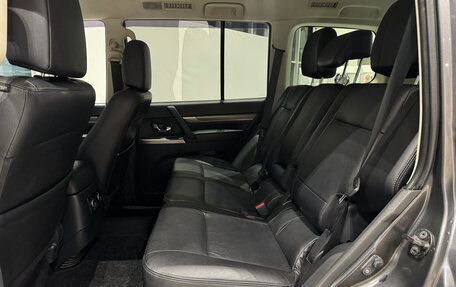 Mitsubishi Pajero IV, 2015 год, 2 690 000 рублей, 25 фотография