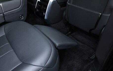 Land Rover Range Rover IV рестайлинг, 2025 год, 25 590 000 рублей, 34 фотография