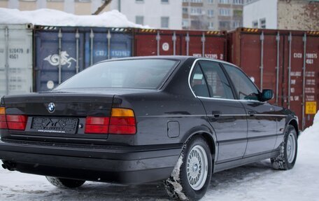 BMW 5 серия, 1991 год, 2 800 000 рублей, 11 фотография