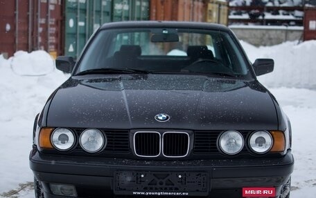 BMW 5 серия, 1991 год, 2 800 000 рублей, 28 фотография