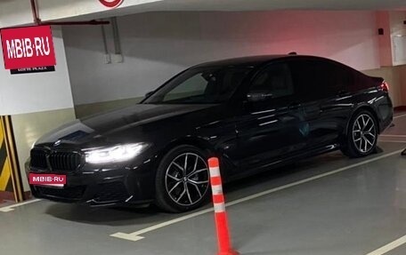 BMW 5 серия, 2020 год, 4 800 000 рублей, 1 фотография