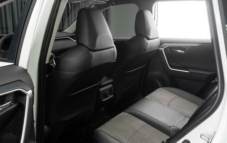 Toyota RAV4, 2025 год, 4 269 000 рублей, 13 фотография