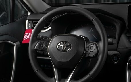 Toyota RAV4, 2025 год, 4 269 000 рублей, 23 фотография