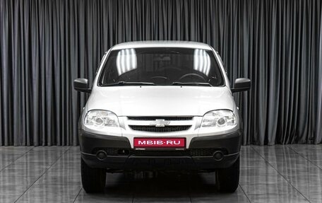 Chevrolet Niva I рестайлинг, 2017 год, 669 000 рублей, 3 фотография