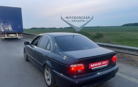 BMW 5 серия, 2003 год, 1 000 000 рублей, 19 фотография